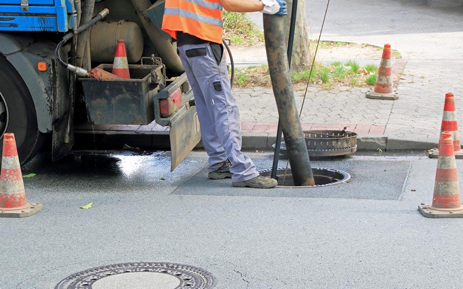 déboucher une canalisation de wc Vaujours