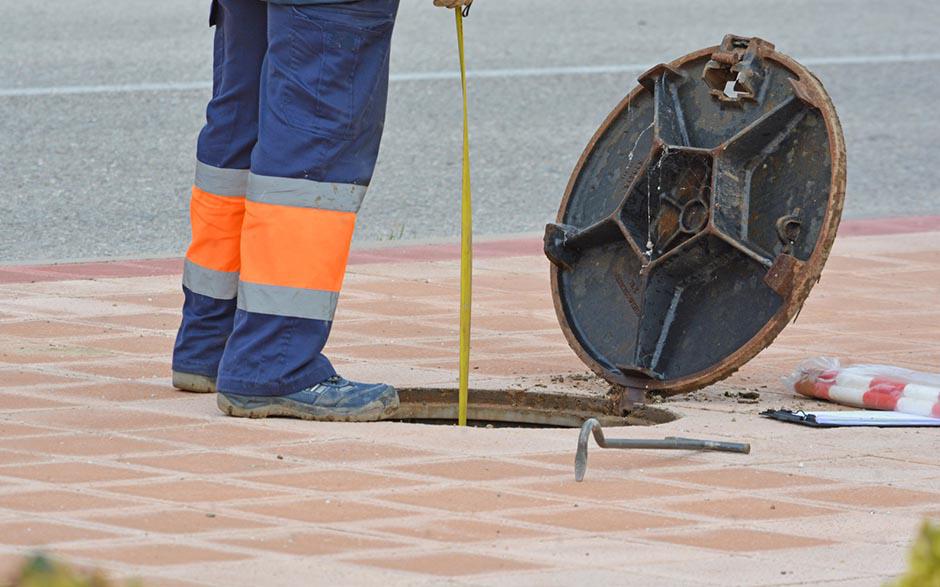 déboucher une canalisation de wc Vaujours